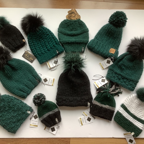 EAGLES - Handknit Philadelphia Eagles hats - many varieties to choose from! - Picture 1 of 7